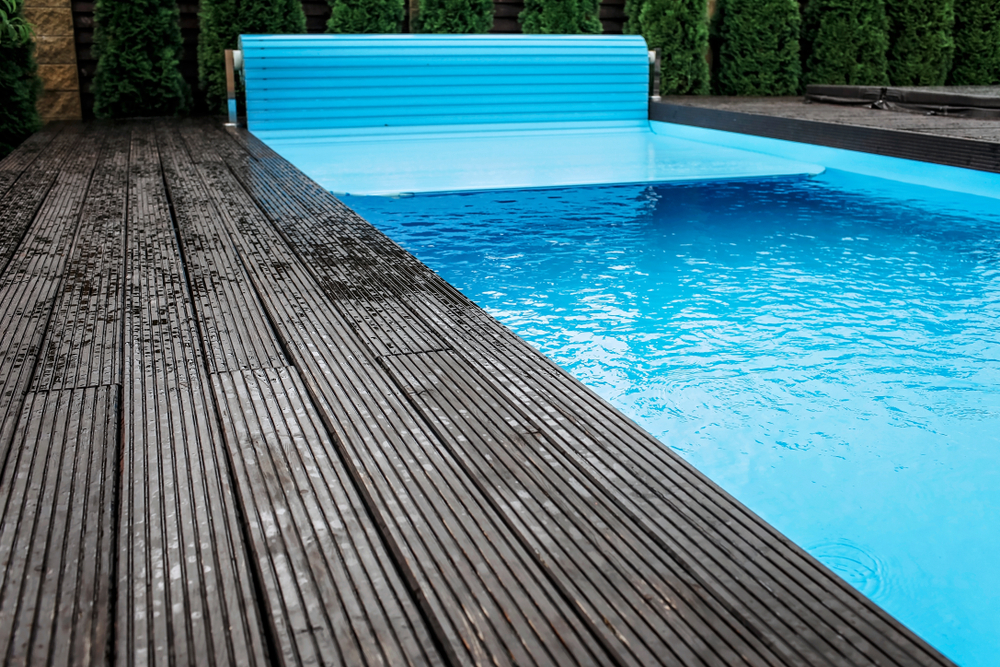 automatic swimming pool covers benefits